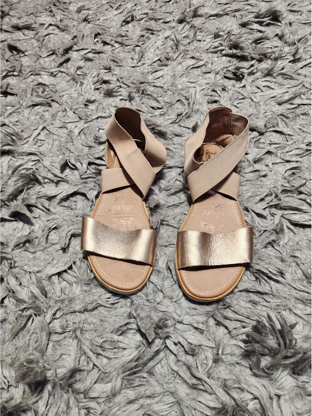 Sorel Ella Gold Leather Sandals Size 8.5 Summer